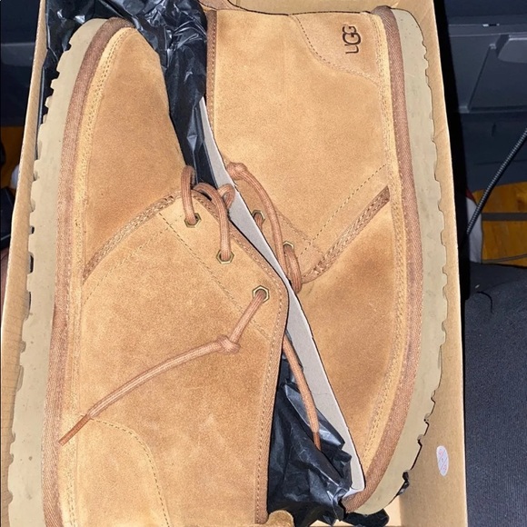 Boy uggs
